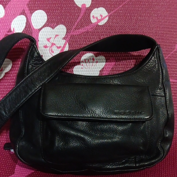 Fossil Handbags - Fossil Black Leather Shoulder Bag